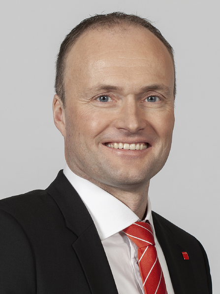 Dott。Christoph Rüttimann，首席技术官(CTO)