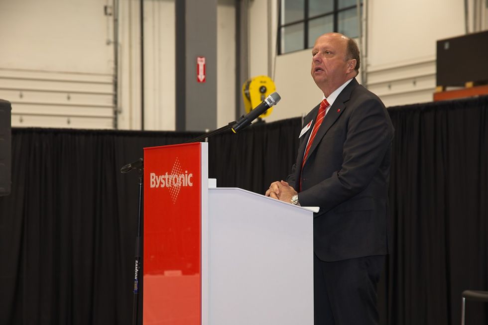 5 _grand - Opening - USA_2021. JPG